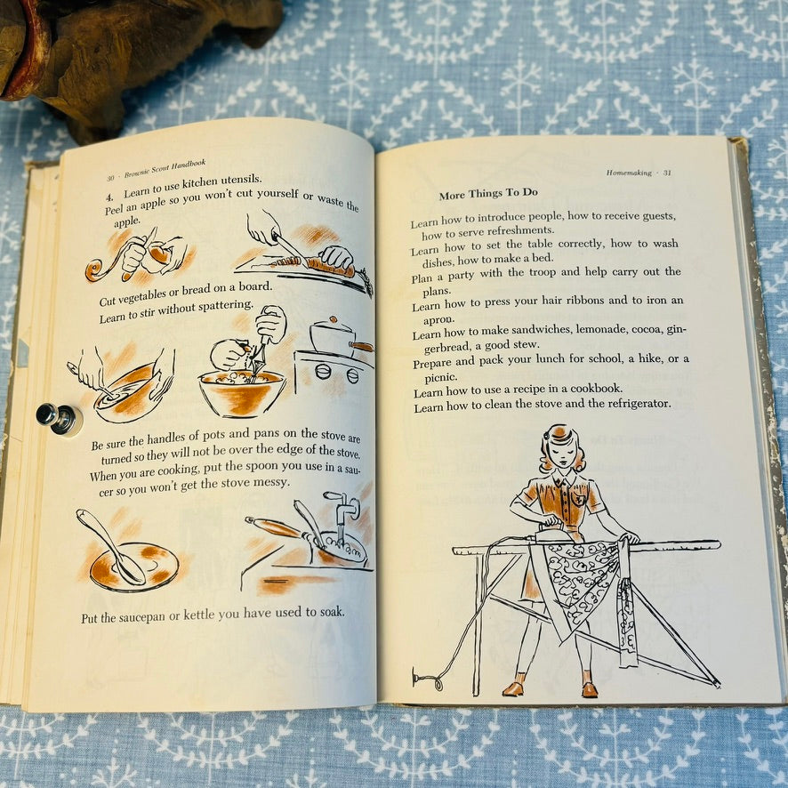 Brownie Scout Handbook - Copyright 1951