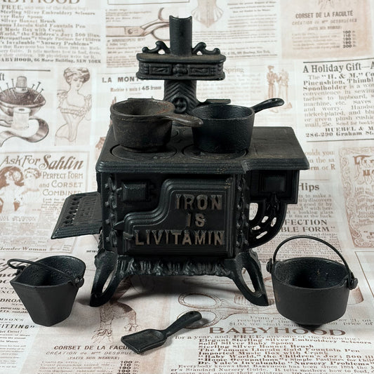 Vintage Salesman's Miniature Queen Brand Cast Iron Stove - Circa 1960's