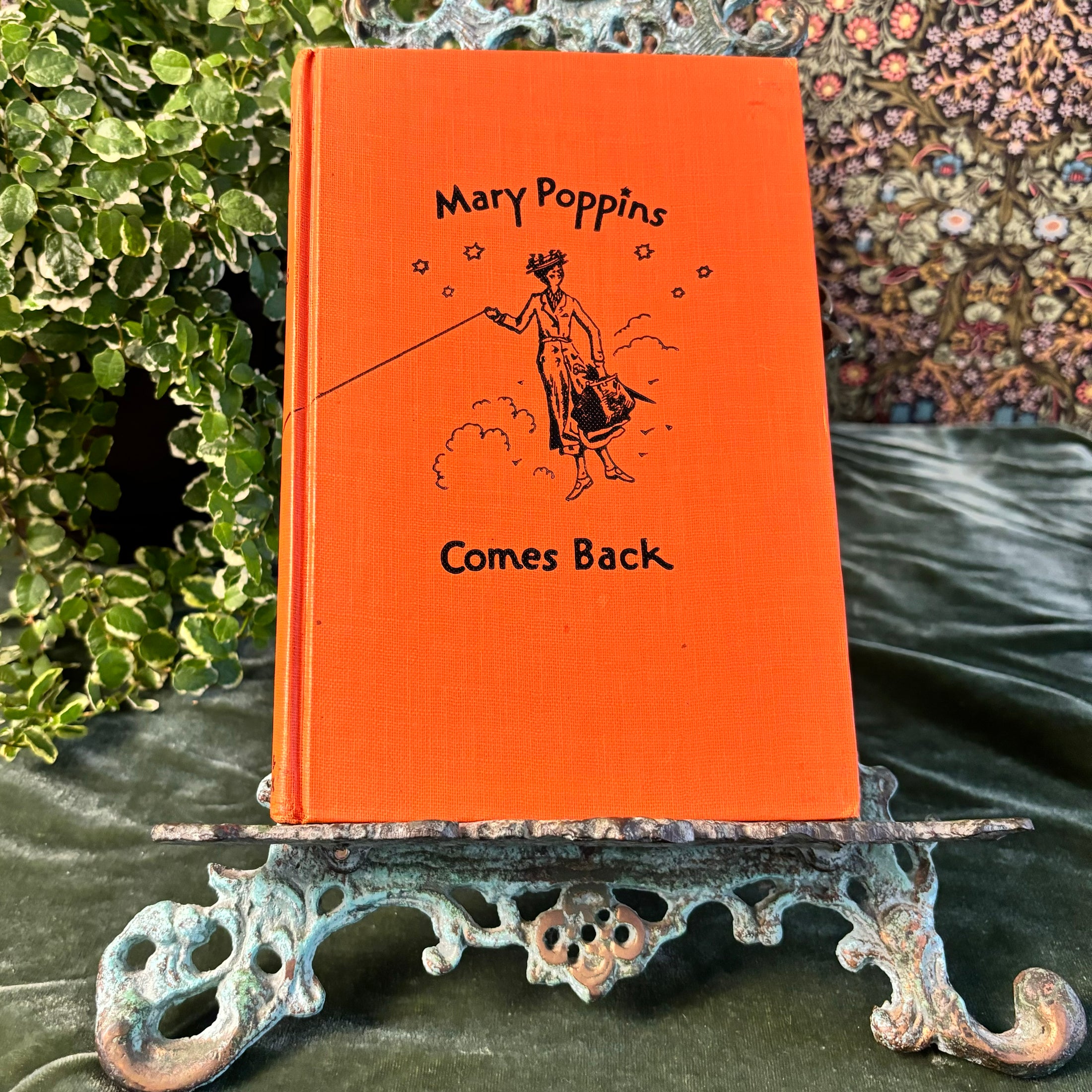 Mary Poppins Comes Back Children's Book