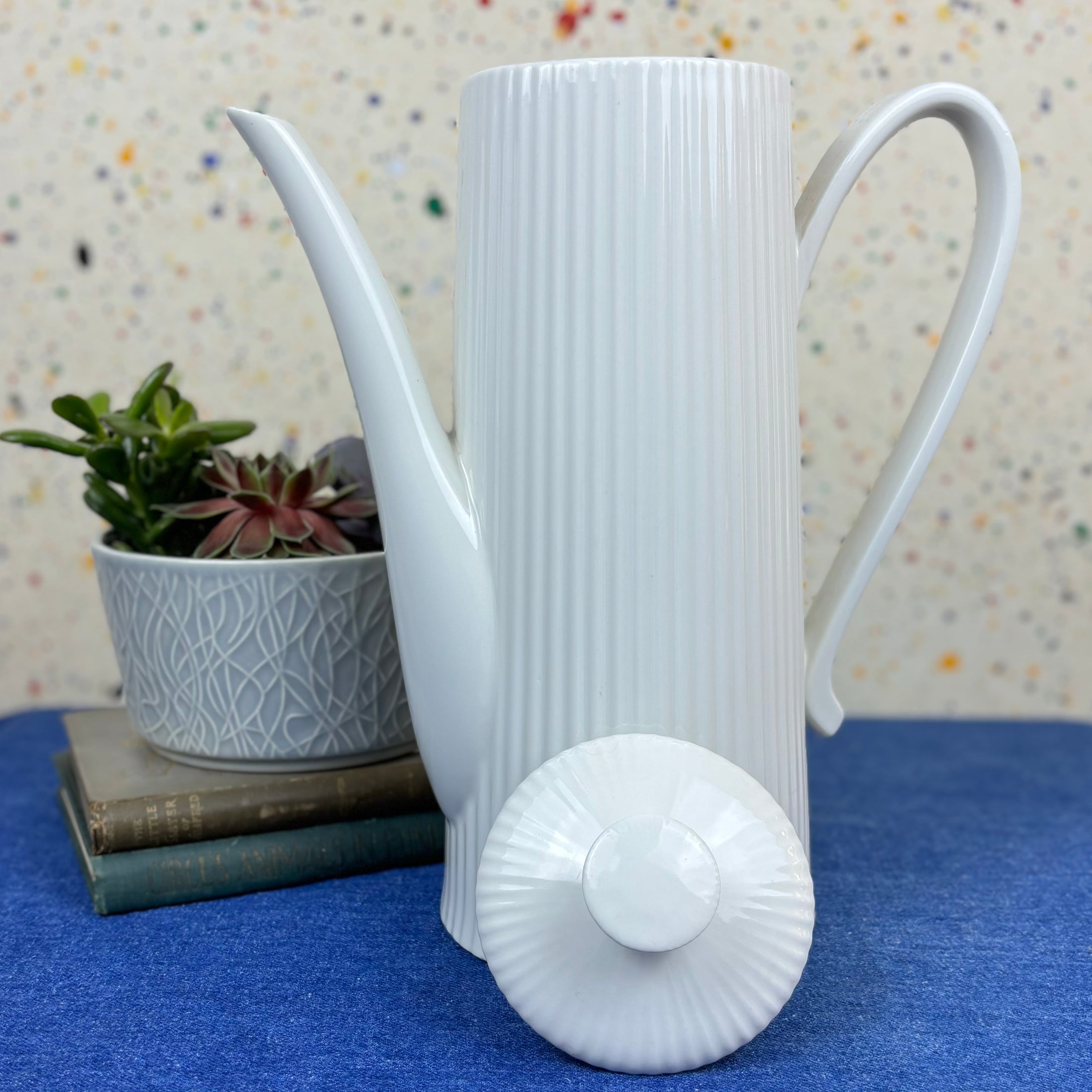 Vintage Mid Century Modern White Ribbed Pitcher w/Lid