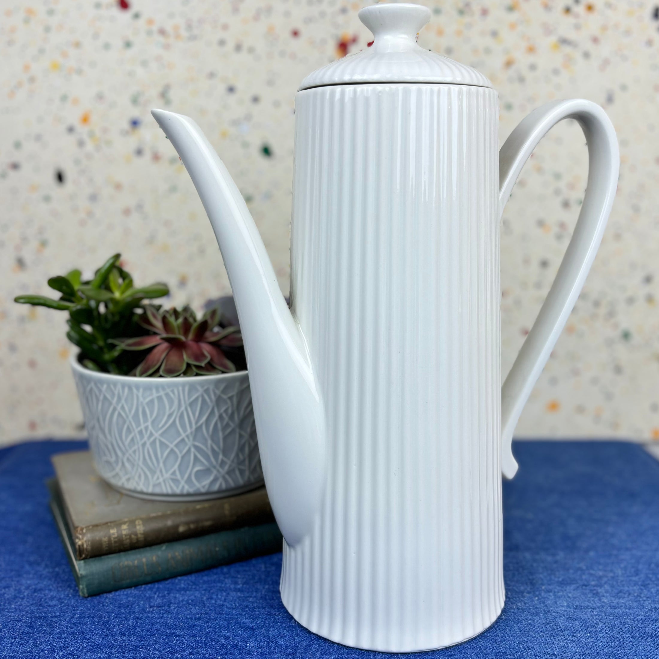 Vintage Mid Century Modern White Ribbed Pitcher w/Lid